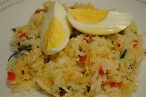 bacalhau desfiado com arroz